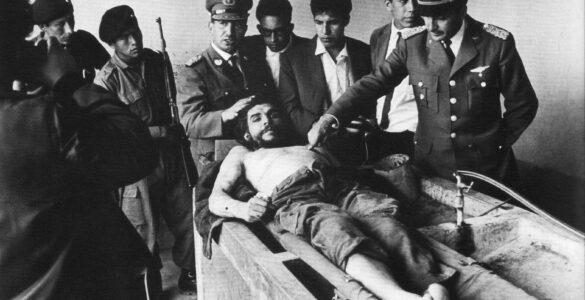 Fotografiar a la muerte 3 Che en La Higuera
