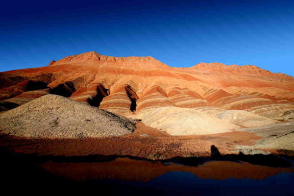 ¿Es posible atrapar el arcoíris? 1 Parque Geológico Danxia en China