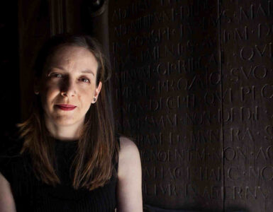Las raíces clásicas de "Secreta luz", de Victoria León 6 Victoria León