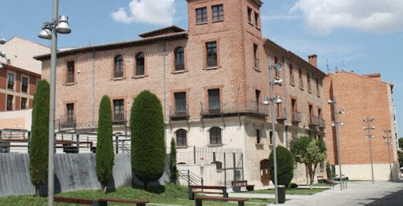 El abad Antonio de Maluenda: un nuevo poeta antiguo 22 palacio de Castilfalé