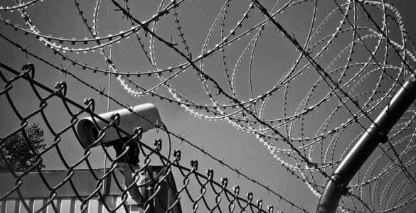 Migrantes, refugiados y extranjeros 11 Emigrantes y exiliados