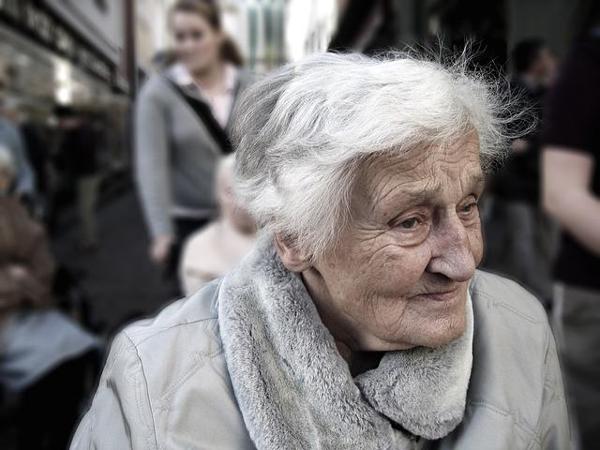 personas ancianas