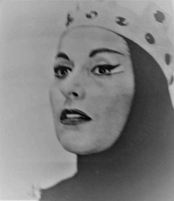 Ofelia Guilmain Ofelia Guilmain