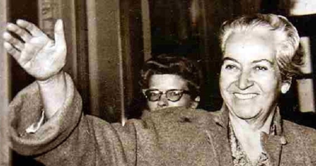 Gabriela MIstral