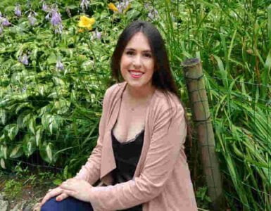 Rocío Acebal y su poemario “Hijos de la bonanza” 3 Rocío Acebal