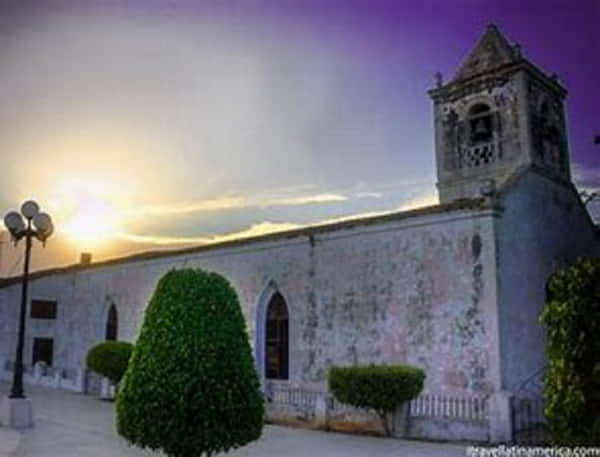 Iglesia San Jerónimo arma blanca