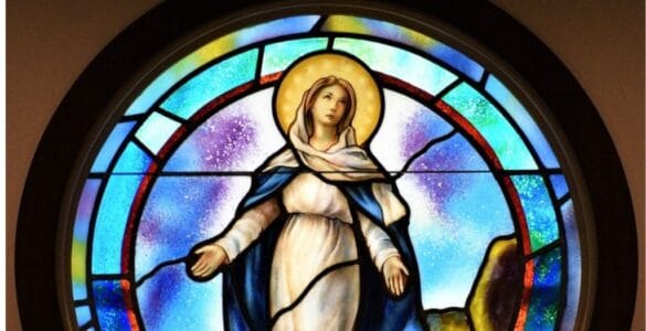 La novela de la Virgen. El silencio sagrado concluyó en América 5 El silencio sagrado concluyo en America