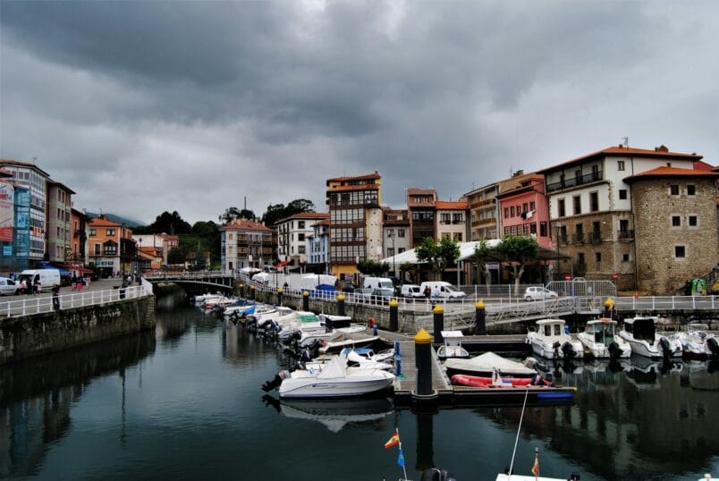 LLanes