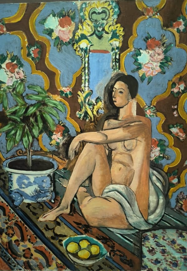 Henri Matisse. El color en su máxima expresión 7 Figura decorativa sobre fondo ornamental, 1925-1926