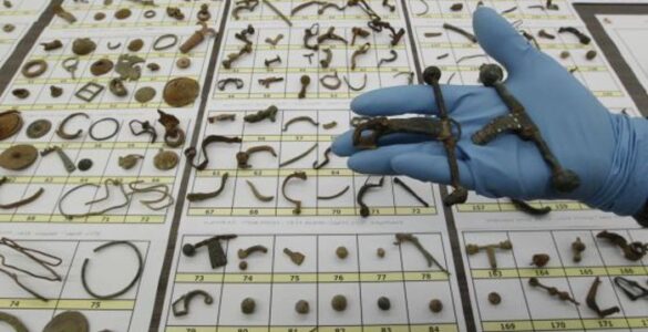 Expolio y exportación ilícita de piezas arqueológicas. Un increible caso español 84 Arátikos