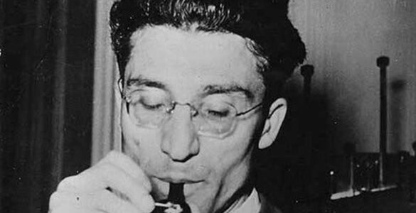 Cesare Pavese: Mujeres apasionadas y otros poemas 1 CESARE PAVESE