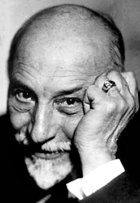 Luigi Pirandello Luigi Pirandello